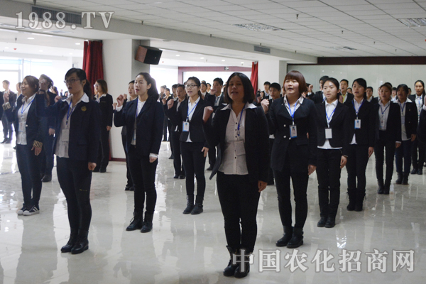 在火爆,在路上,夢想終究會實(shí)現(xiàn)
